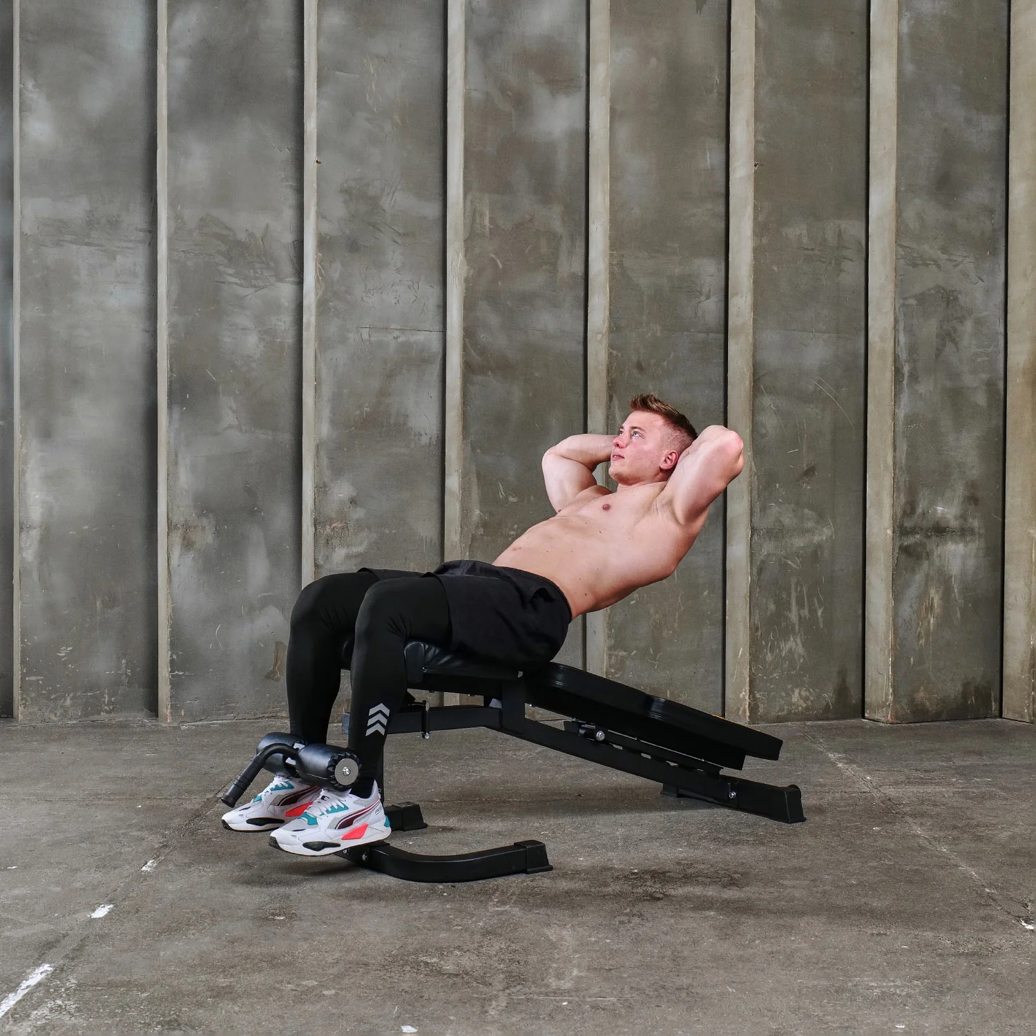 Реальное фото Скамья силовая DFC SUB018 от магазина Спортев