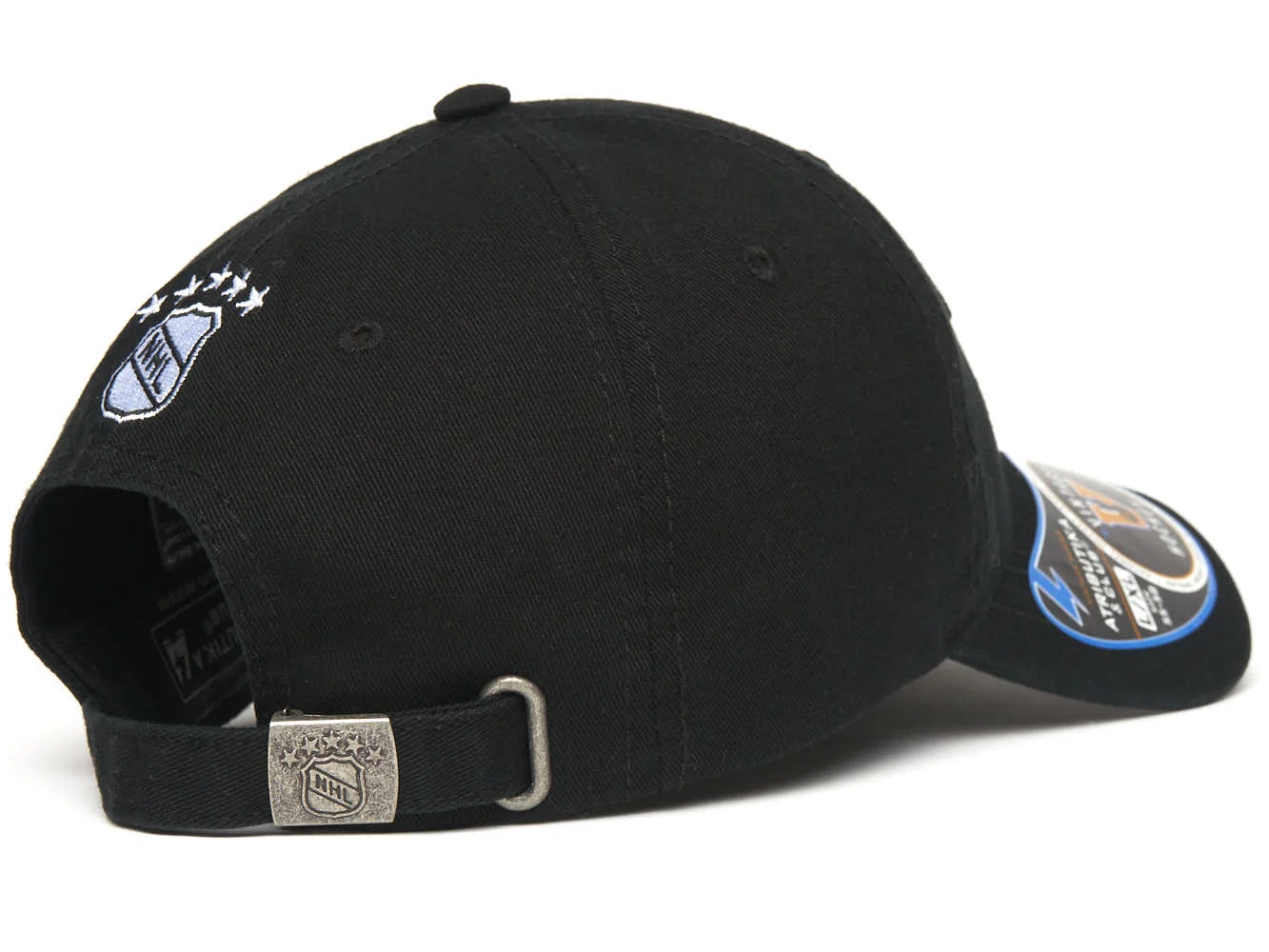 Реальное фото Бейсболка Chicago Blackhawks черная р.55-58 31686 от магазина Спортев