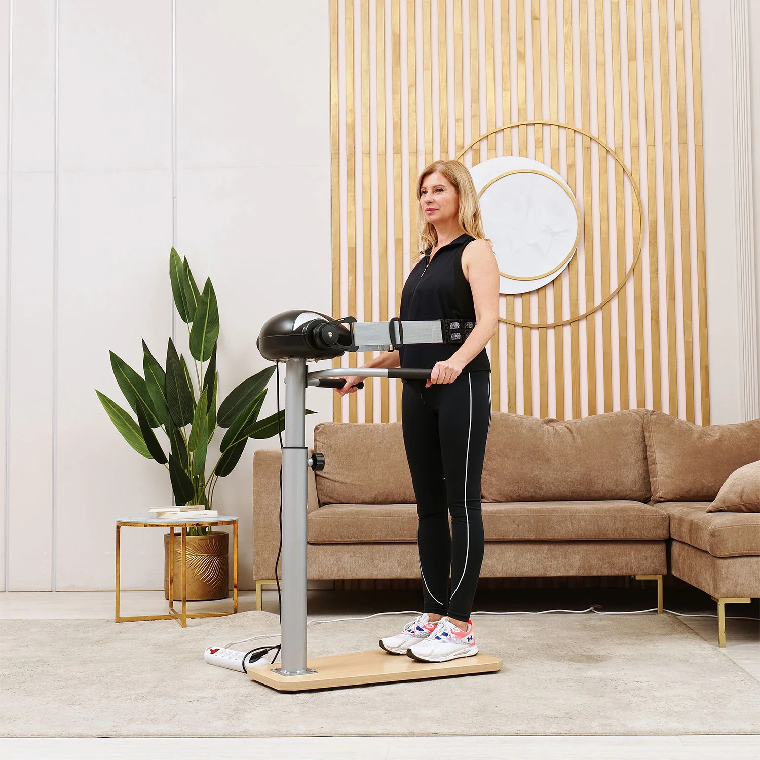 Реальное фото Вибромассажер DFC Vibro VM20H от магазина Спортев