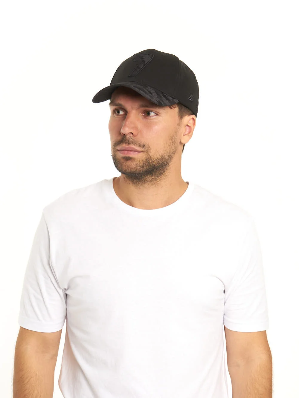 Реальное фото Бейсболка №7 черная р.55-58 20689 от магазина Спортев