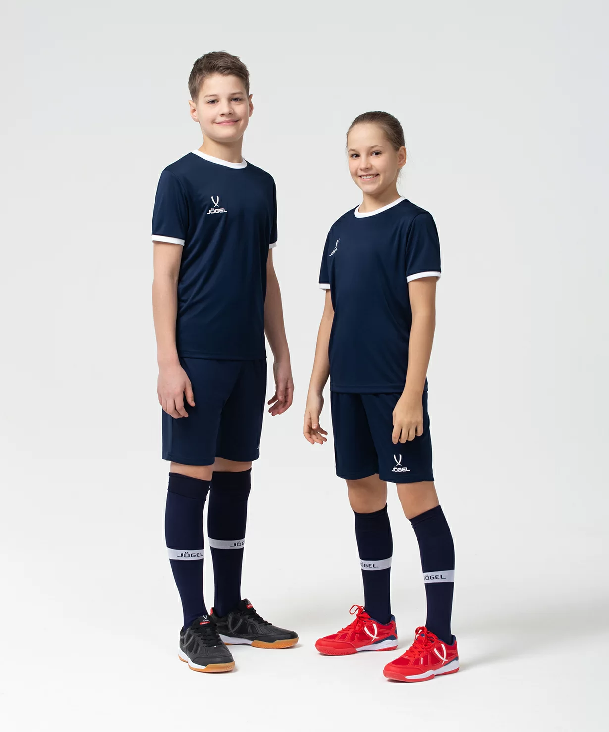 Реальное фото Шорты игровые JÖGEL CAMP Classic Shorts, темно-синий/белый, детский от магазина Спортев