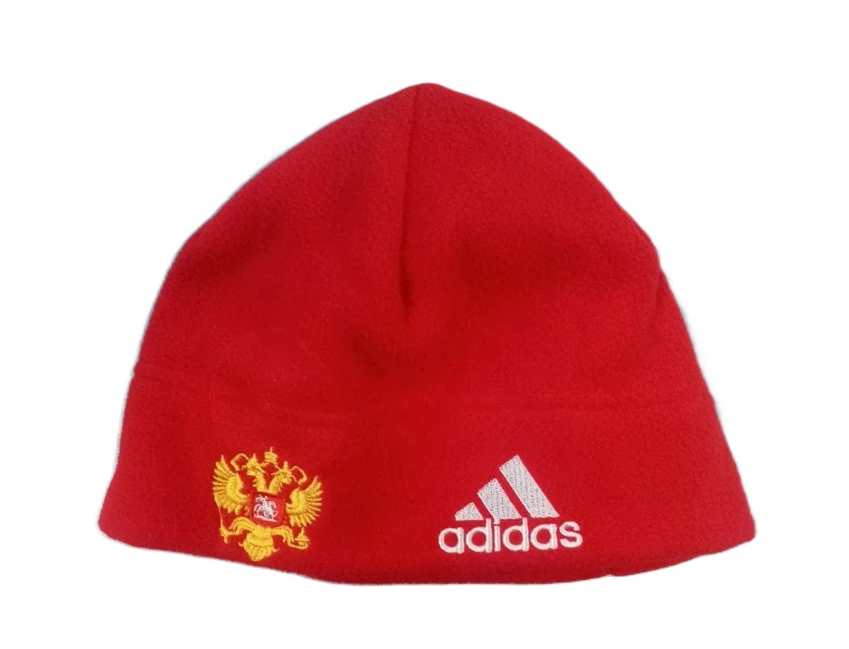 Реальное фото Шапка с лого Adidas красный EV180708-RED от магазина Спортев