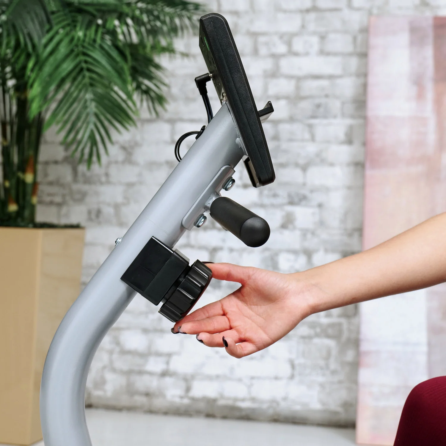 Реальное фото Велотренажер DFC GBYQ-2300D от магазина Спортев