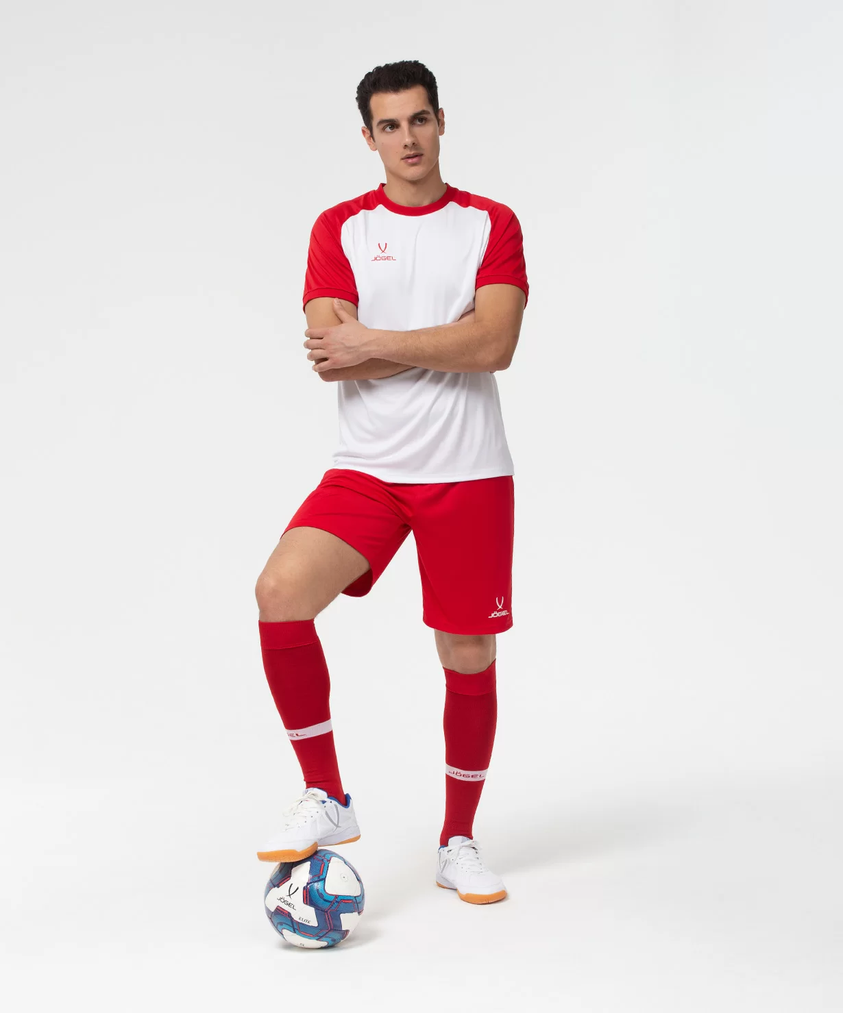 Реальное фото Шорты игровые JÖGEL CAMP Classic Shorts, красный/белый от магазина Спортев