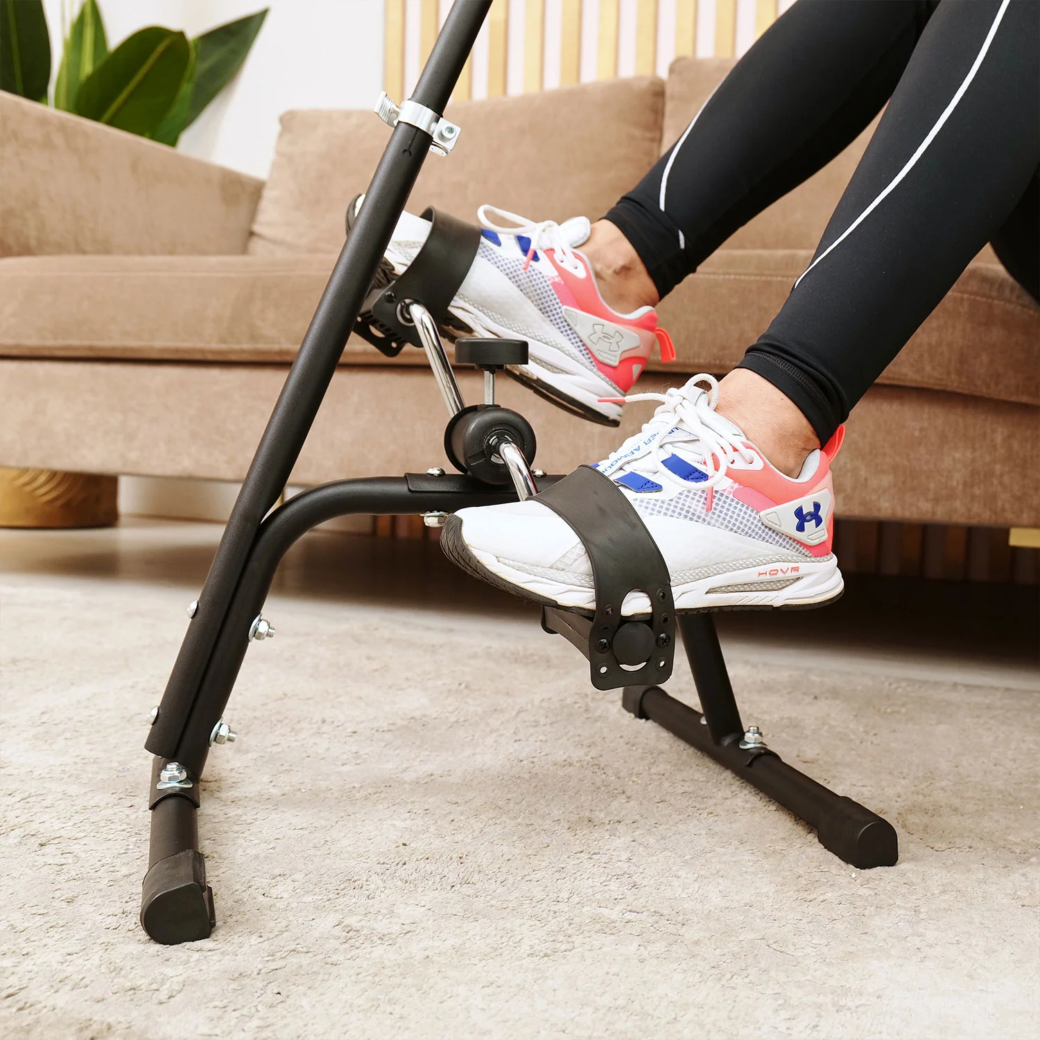 Реальное фото Велотренажер двойной DFC B6008 dual bike от магазина Спортев