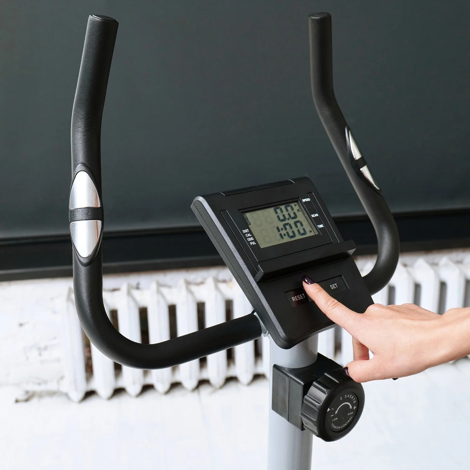 Реальное фото Велотренажер DFC GBYQ-2300A от магазина Спортев