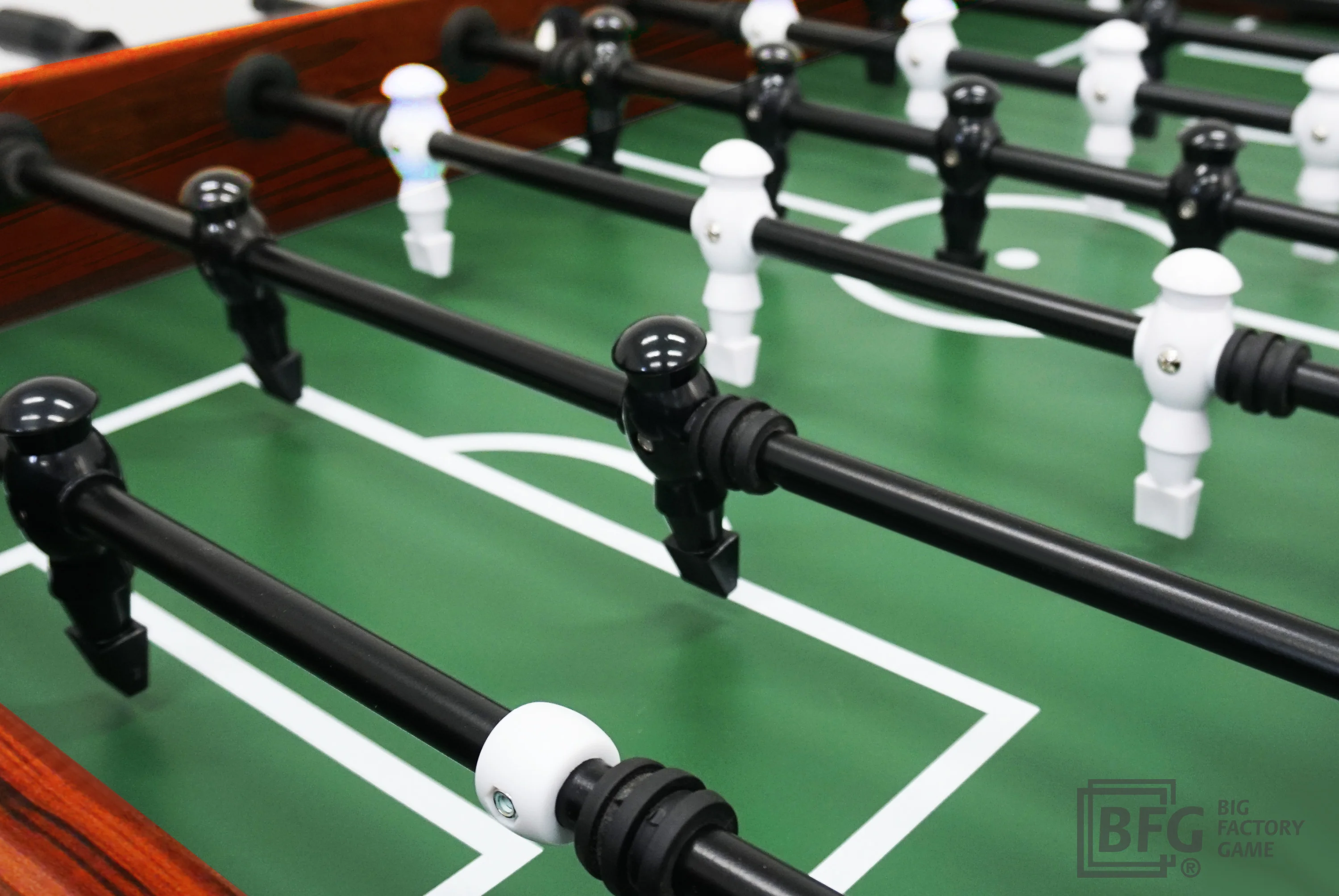 Настольный футбол / Кикер BFG Tournament Premium Exotic Реальное фото Настольный футбол / Кикер BFG Tournament Premium Exotic от магазина Спортев