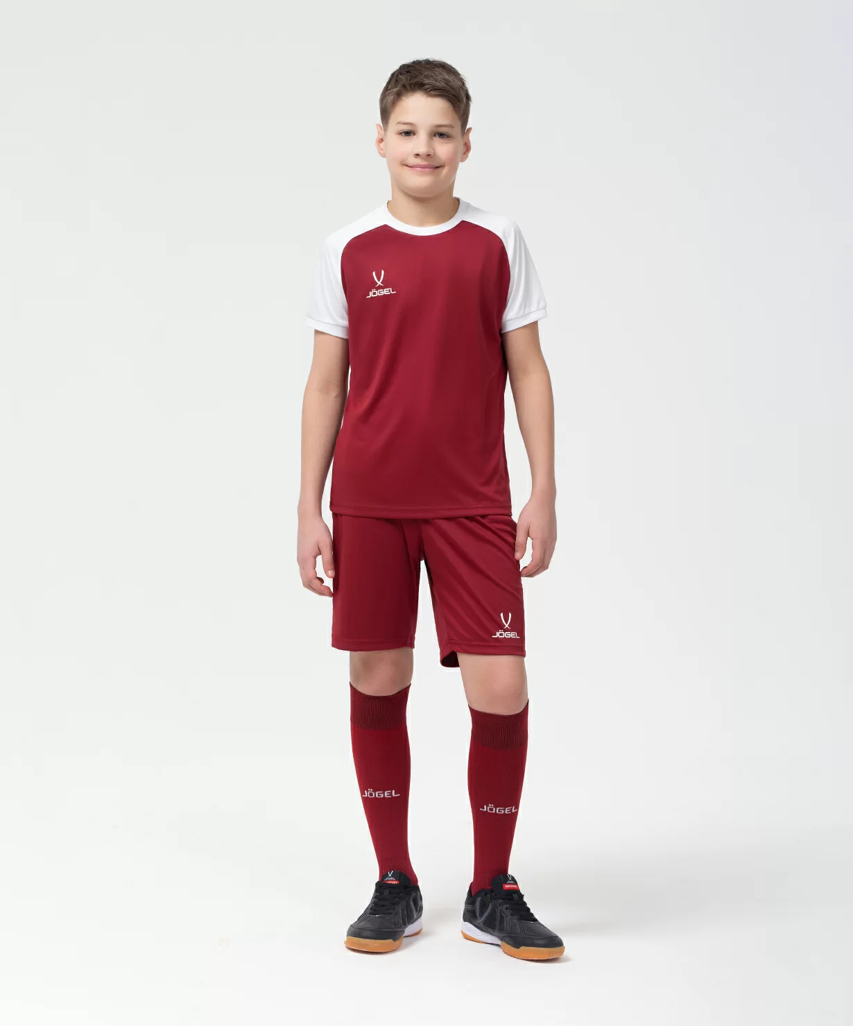 Реальное фото Шорты игровые JÖGEL CAMP Classic Shorts, гранатовый/белый, детский от магазина Спортев