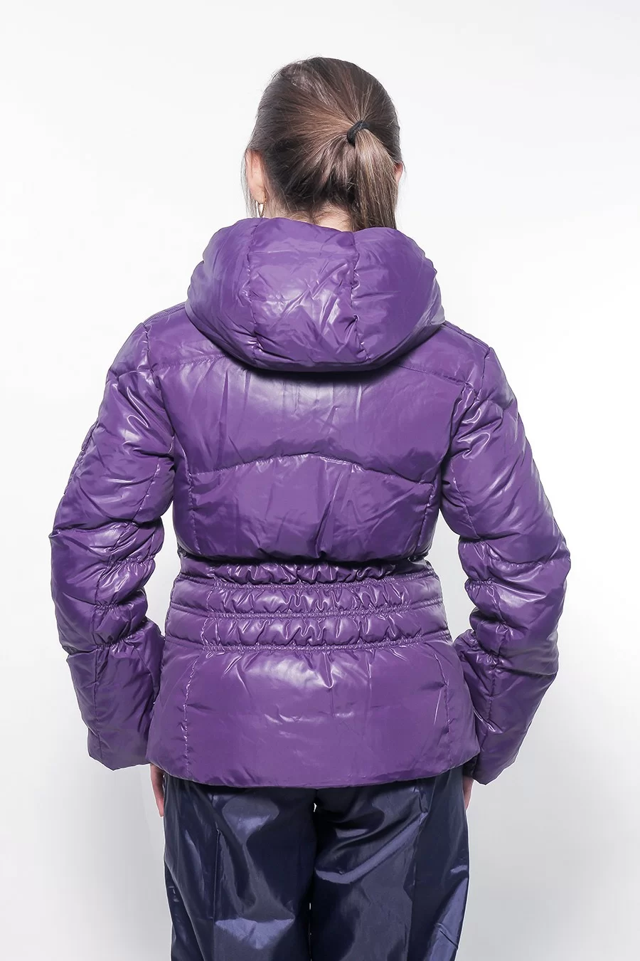 Реальное фото Куртка пуховая RedFox Laura II фиолетовый от магазина СпортЕВ