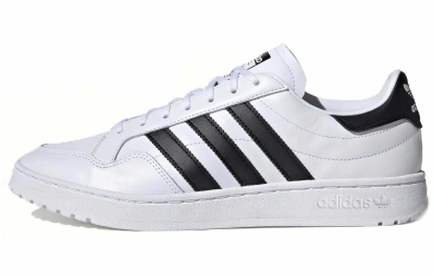 Кроссовки Adidas Team Court белый/черный EG9734 Реальное фото Кроссовки Adidas Team Court белый/черный EG9734 от магазина Спортев