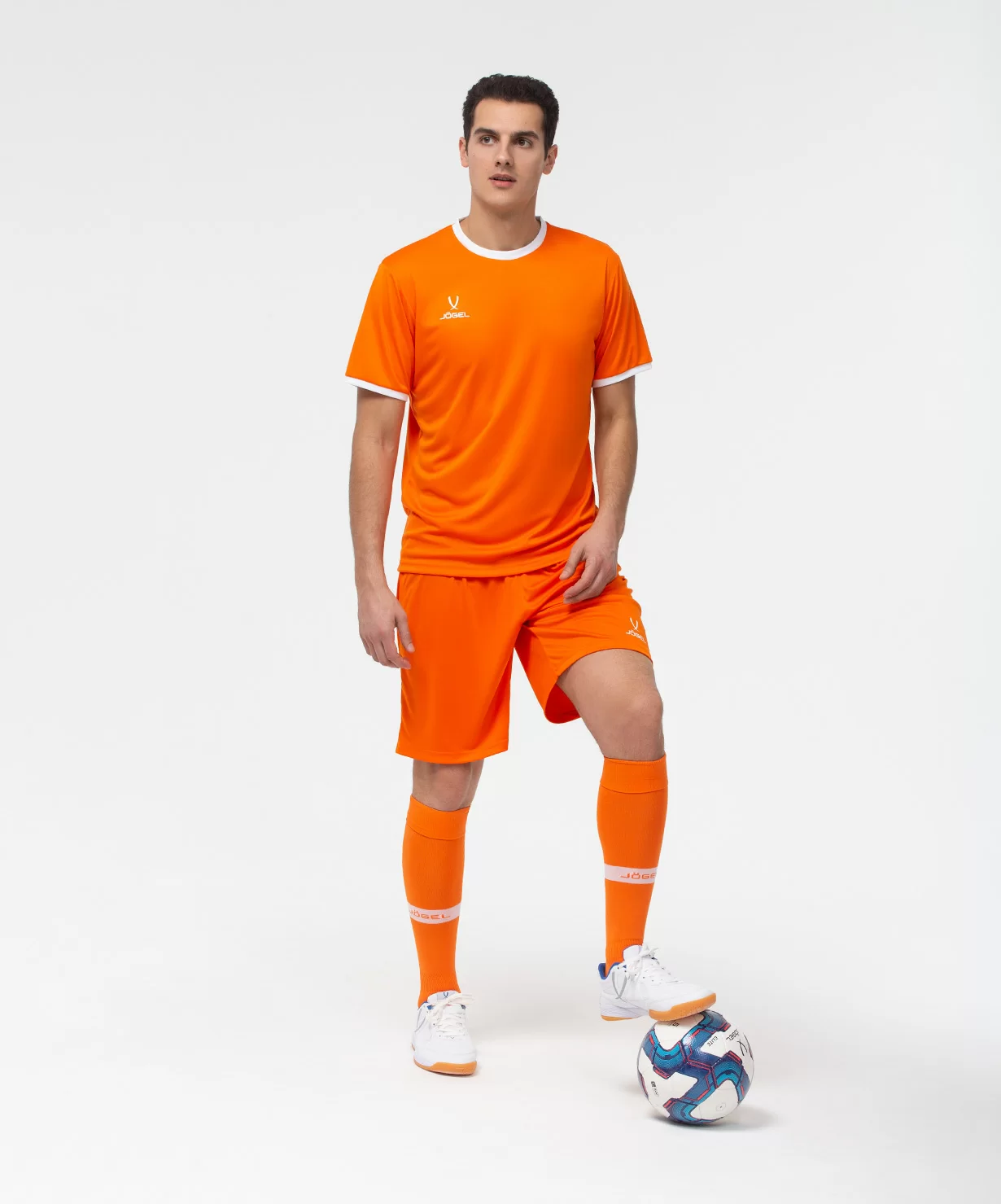 Реальное фото Шорты игровые JÖGEL CAMP Classic Shorts, оранжевый/белый от магазина Спортев
