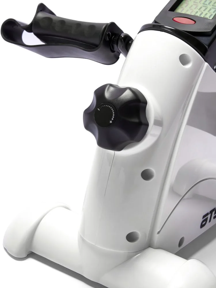 Реальное фото Мини велотренажер Atemi, AC93 от магазина Спортев