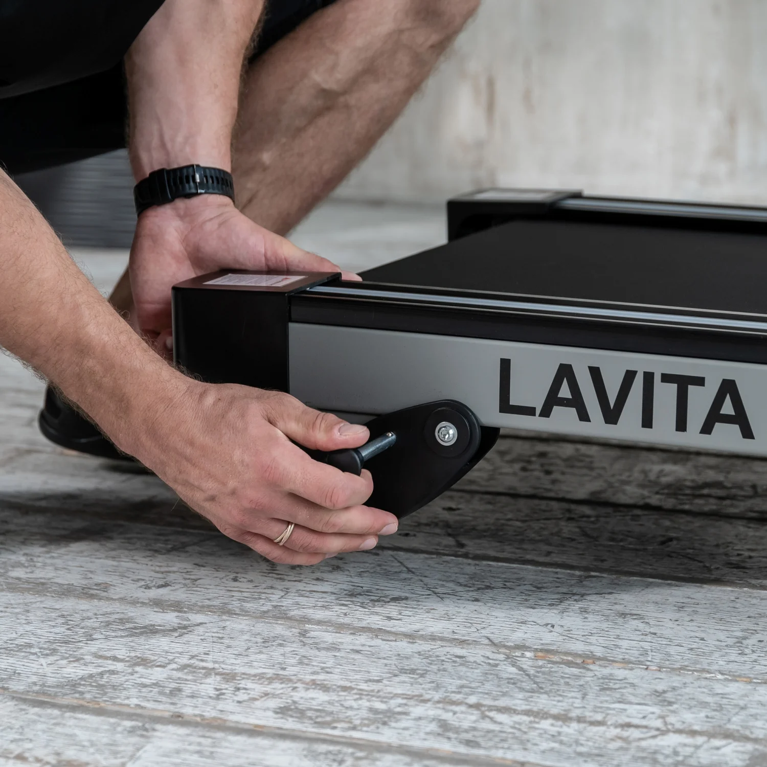 Реальное фото Беговая дорожка DFC LAVITA T350 от магазина Спортев