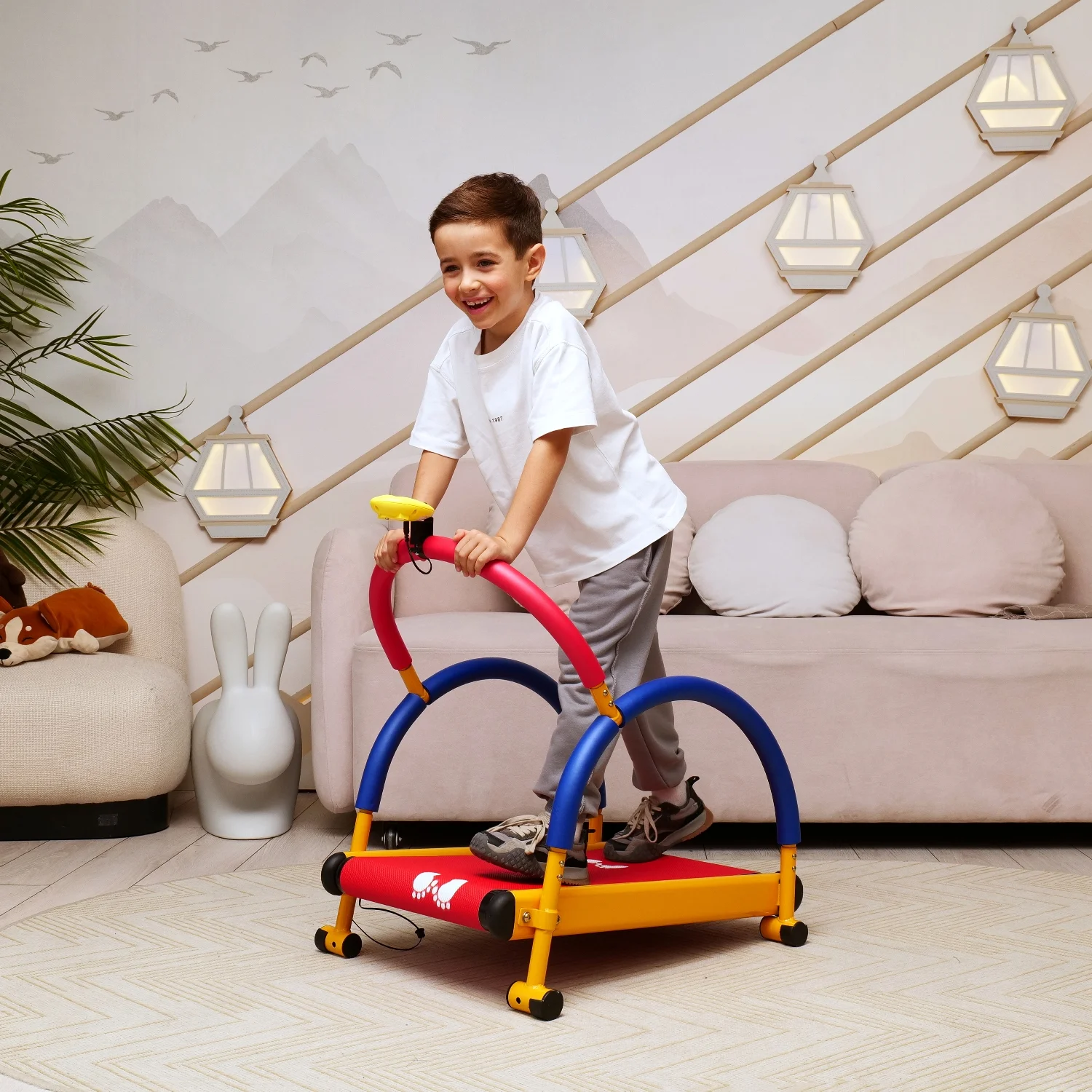 Реальное фото Беговая дорожка детская DFC (VT-2301) от магазина Спортев