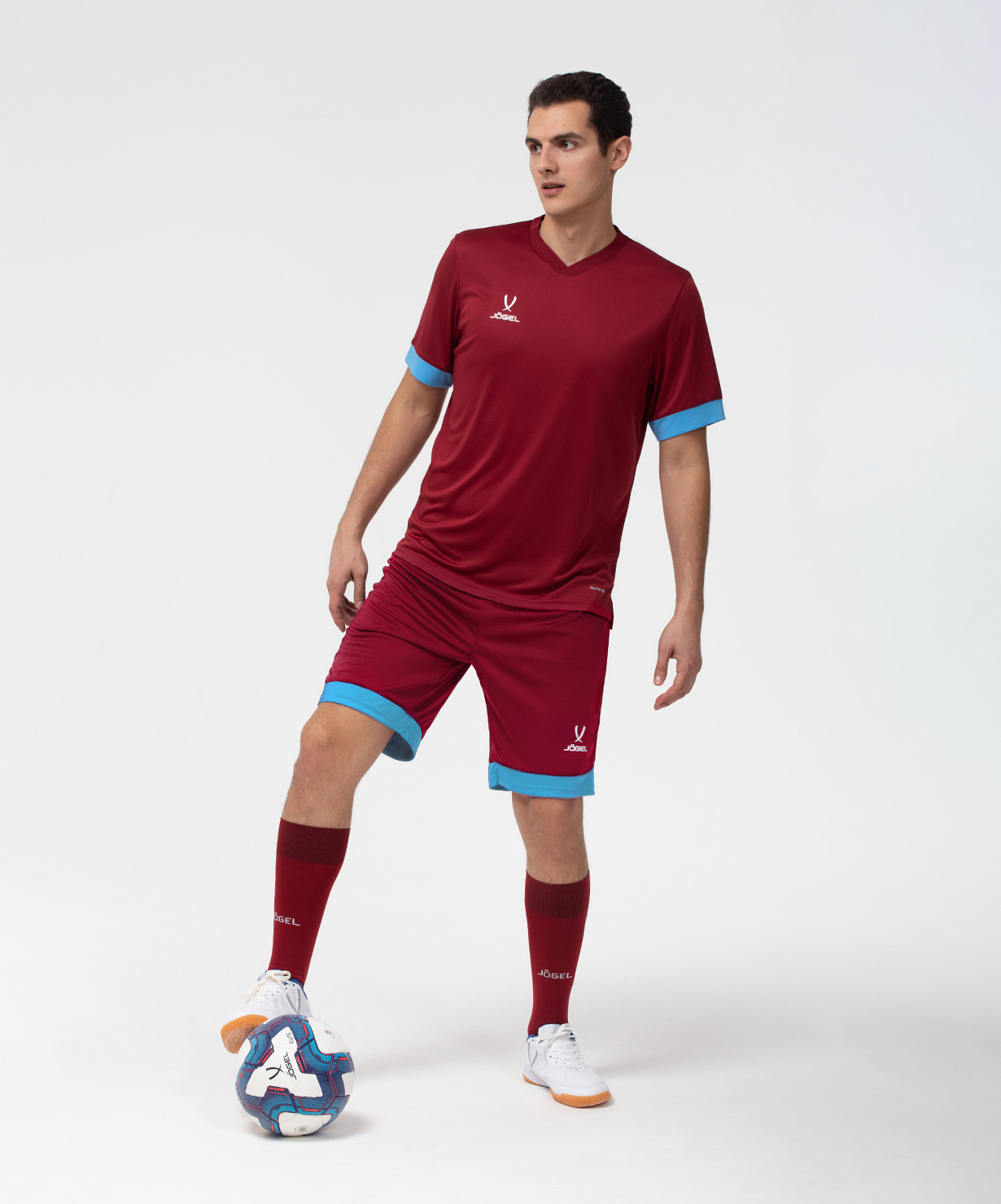Реальное фото Шорты игровые JÖGEL DIVISION PerFormDRY Union Shorts, гранатовый/голубой/белый от магазина Спортев