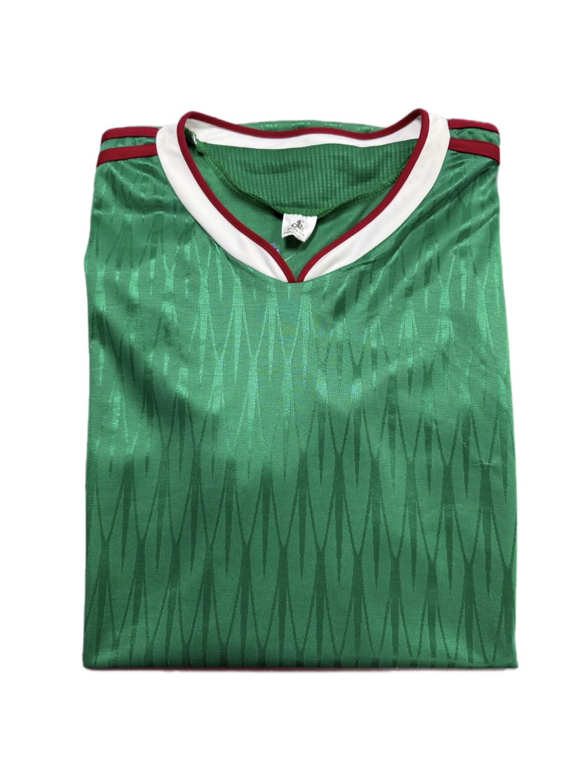 Реальное фото Форма футбольная Leader Team взр. green/red MX-07H от магазина Спортев