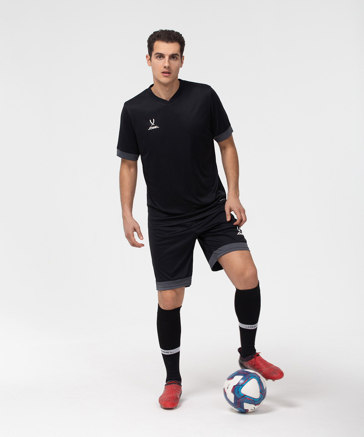 Реальное фото Футболка игровая JÖGEL DIVISION PerFormDRY Union Jersey, черный/темно-серый/белый от магазина Спортев