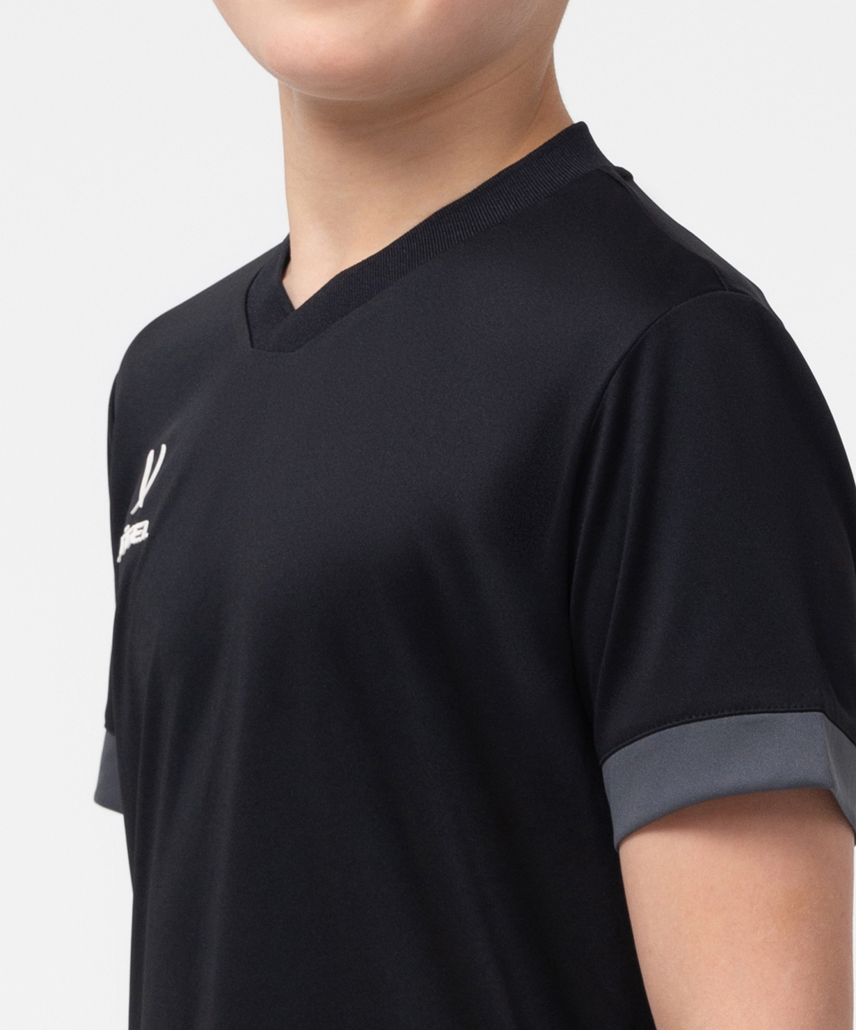 Реальное фото Футболка игровая JÖGEL DIVISION PerFormDRY Union Jersey, черный/темно-серый/белый от магазина Спортев