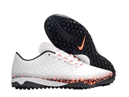 Реальное фото Бутсы Nike Hypervenom Phelon TF HV0153-002 от магазина Спортев