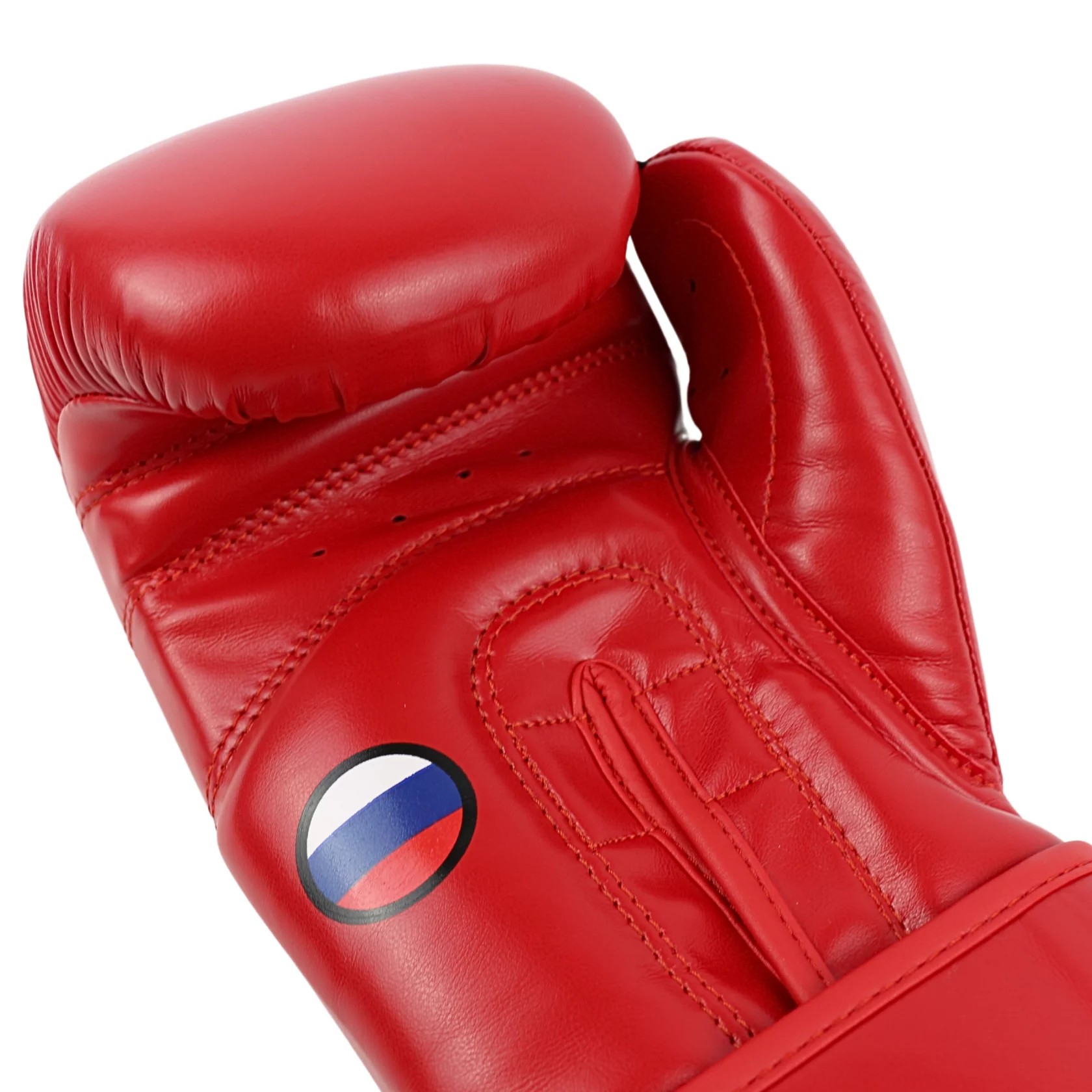 Реальное фото Перчатки боксерские BoyBo Titan кожа, одобрены ФРБ, красные IB-23-1 от магазина СпортЕВ