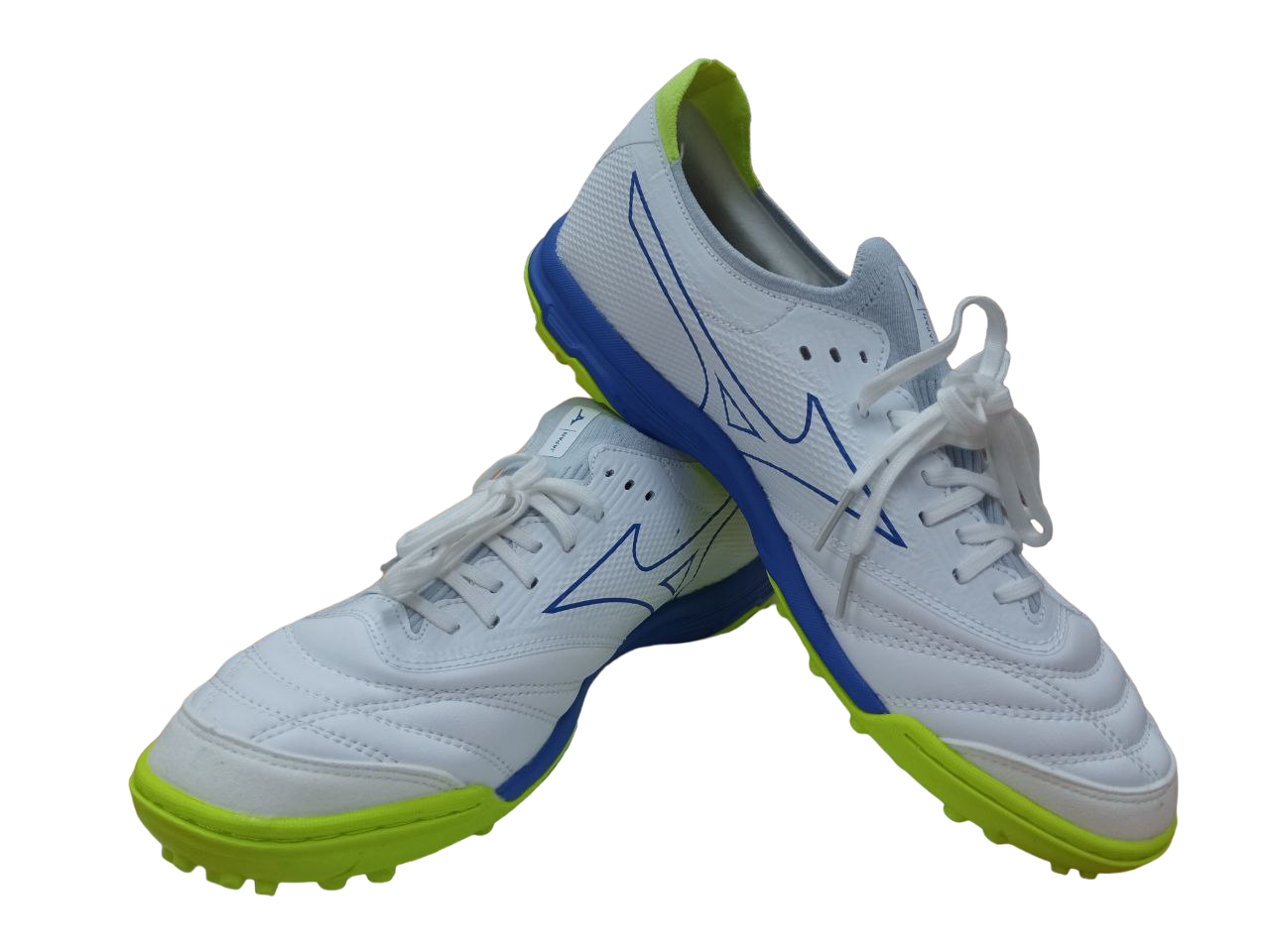 Реальное фото Бутсы Mizuno Morelia Neo TF белый Q1GB229003 от магазина Спортев