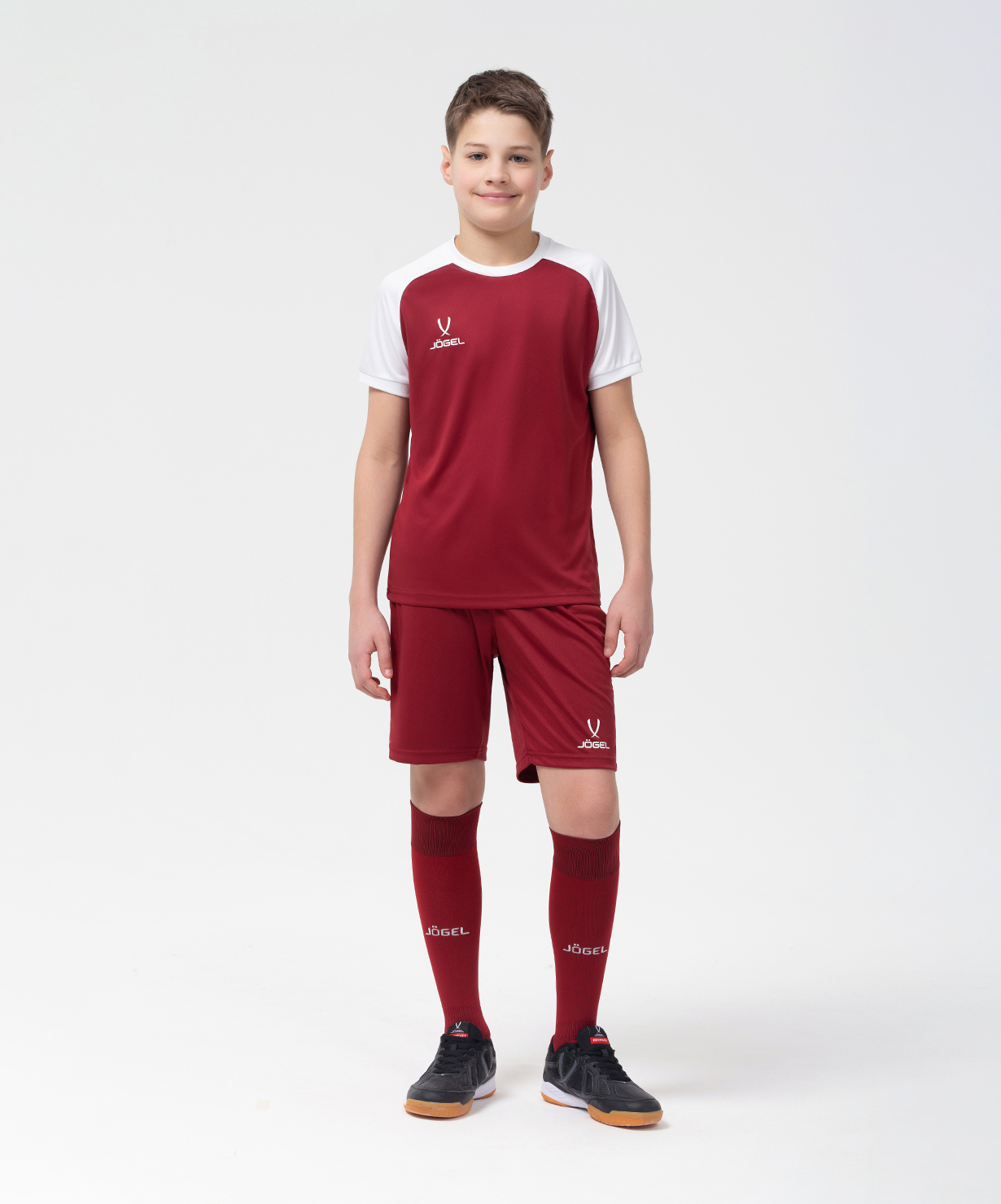 Реальное фото Шорты игровые JÖGEL CAMP Classic Shorts, гранатовый/белый, детский от магазина Спортев