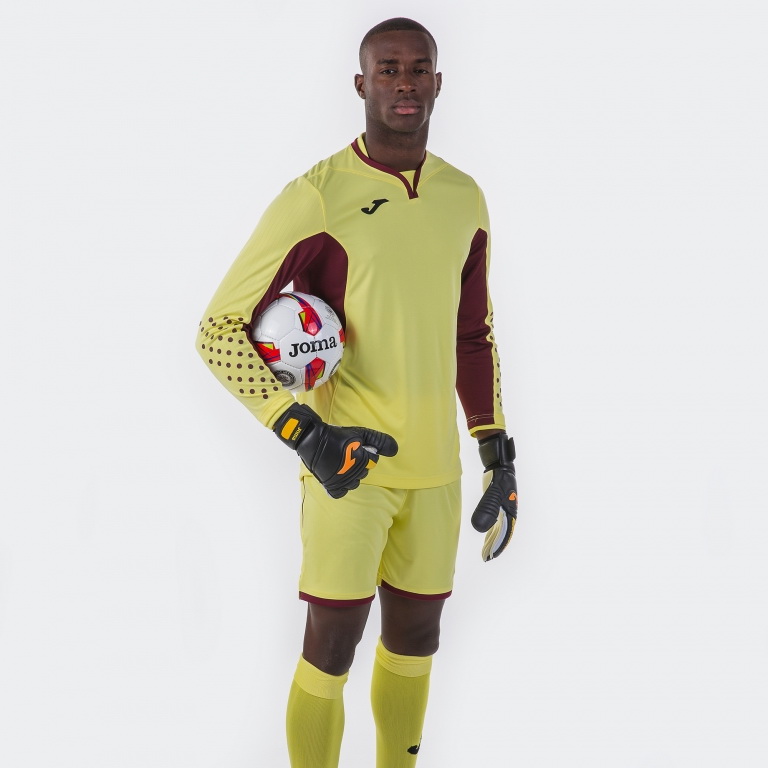 Реальное фото Форма вратарская Joma Zamora III 100695.922 от магазина Спортев